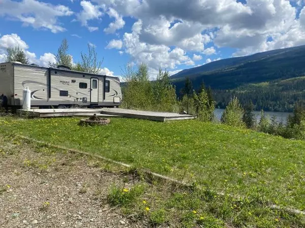 68 7540 RUSSEL CREEK FSR, Barriere, BC V0E 0A9