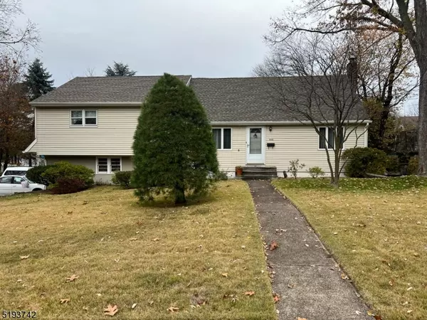 446 Maple Ave, Washington Twp., NJ 07676