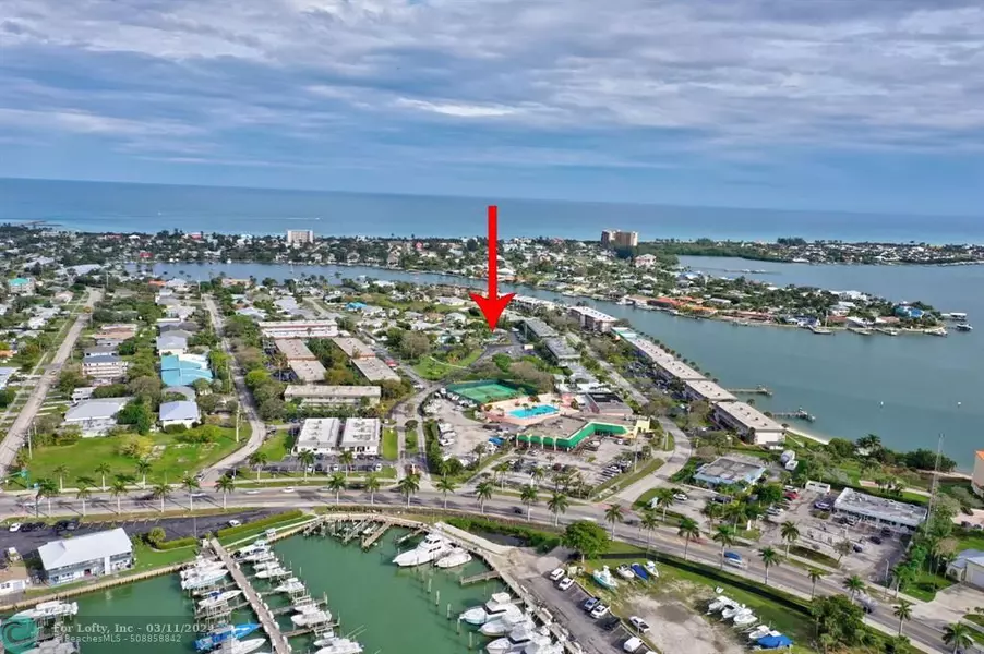 1200 Colonnades Dr  #210, Fort Pierce, FL 34949