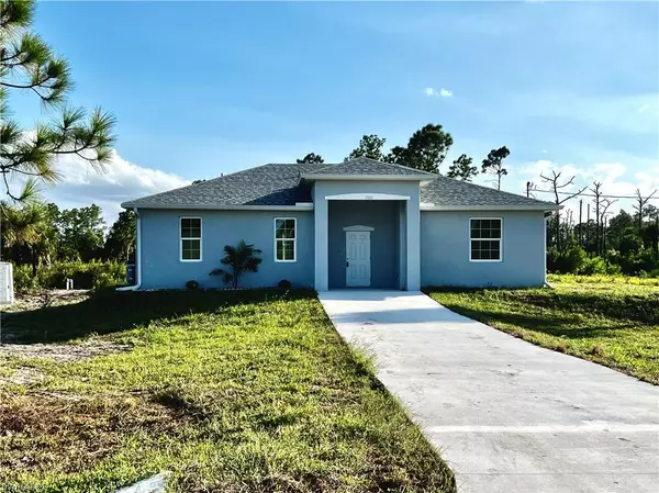 7933 3rd PL, Labelle, FL 33935