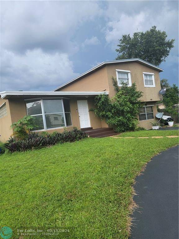 7411 NW 1st Ct,  Pembroke Pines,  FL 33024