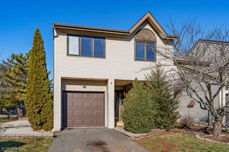 Raritan Twp., NJ 08822,15 Dogwood Cir