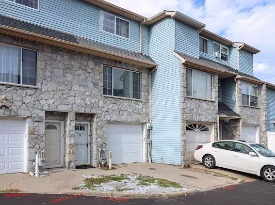 Staten  Island, NY 10314,16 Temple CT