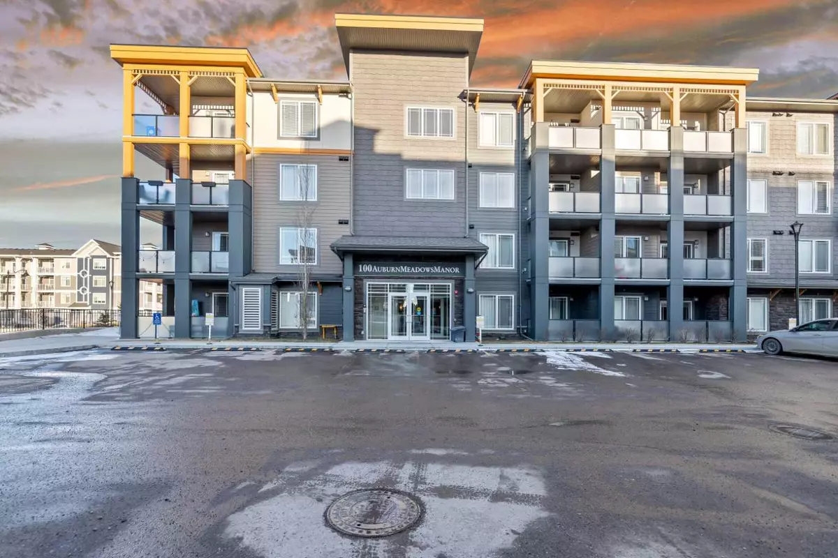 Calgary, AB T3M3H2,100 Auburn Meadows MNR SE #113