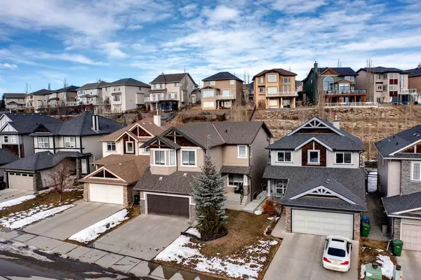 Calgary, AB T3H0B4,387 St Moritz DR SW