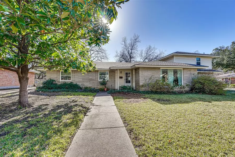 3608 Timberview Road, Dallas, TX 75229