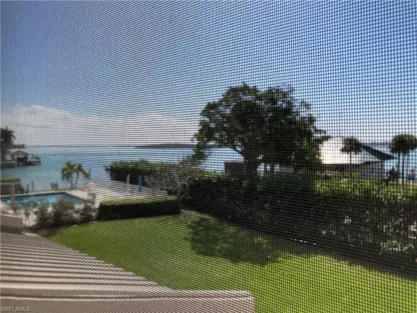 Marco Island, FL 34145,901 Collier CT 5-205