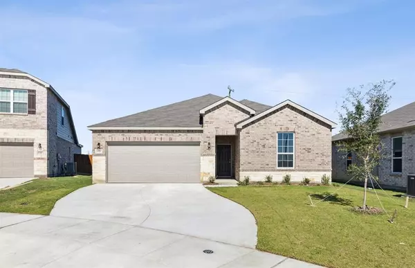 1321 Pepperhill Lane, Fort Worth, TX 76131