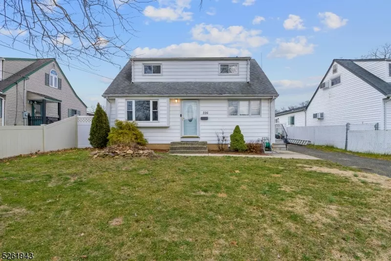 226 Austin Ave, Old Bridge Twp., NJ 08857