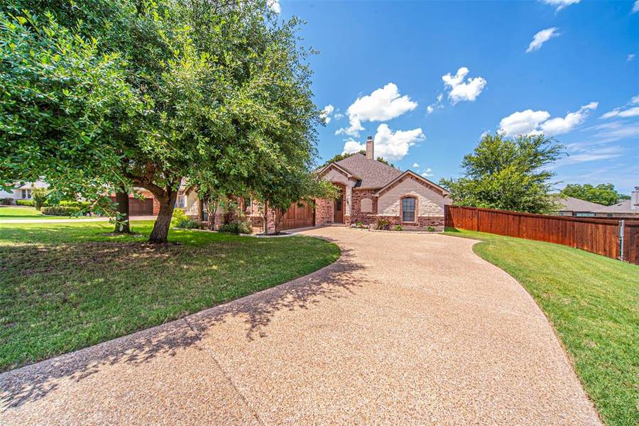 1009 Reata Drive, Weatherford, TX 76087