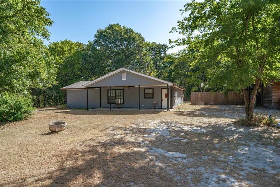 189 Private Road 8025, Canton, TX 75103