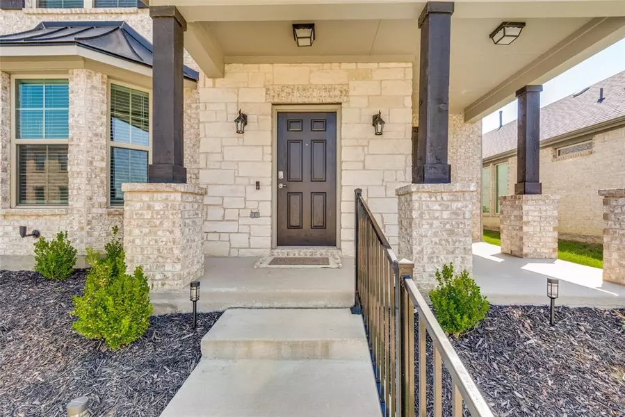 2093 Almassera Drive, Little Elm, TX 75068