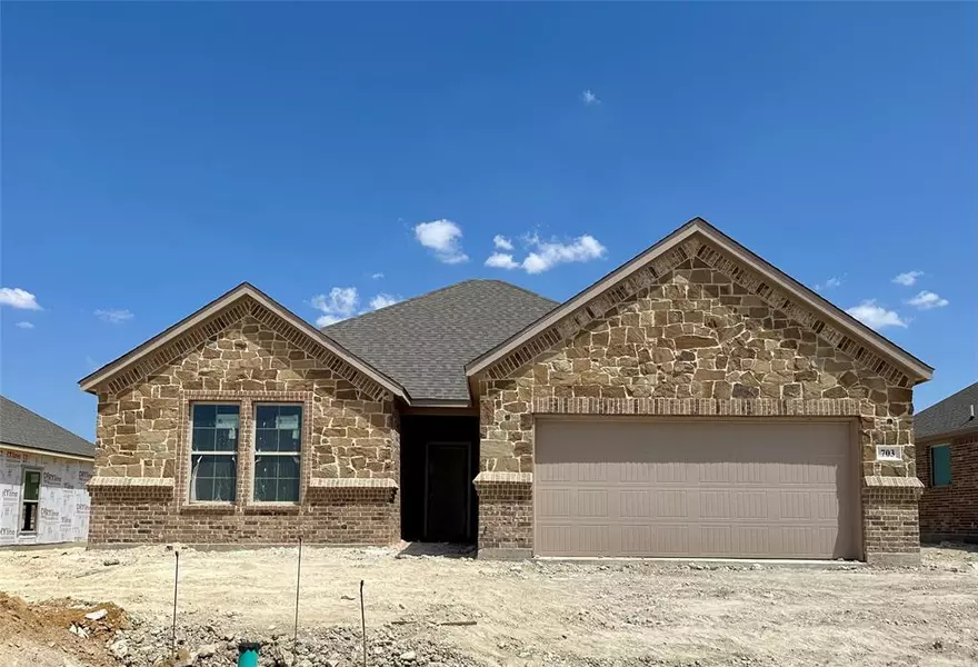 703 Lake Murray Lane, Cleburne, TX 76033