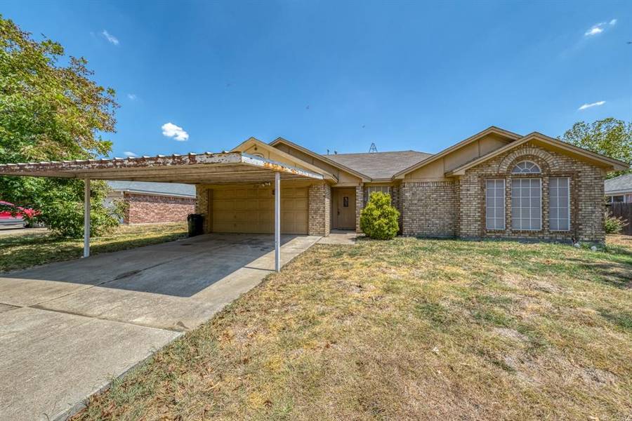 1202 Rene Drive, Alvarado, TX 76009