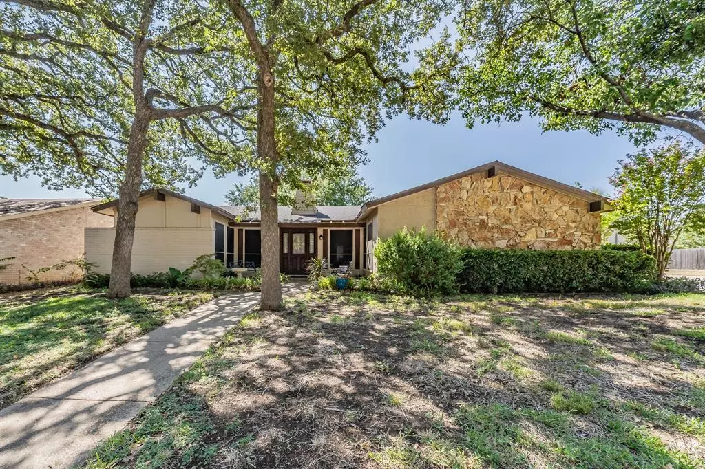 Bedford, TX 76021,3000 White Oak Lane