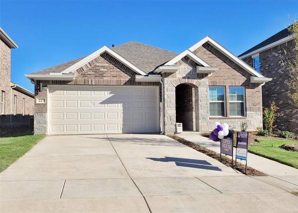 227 Fire Rock Drive, Royse City, TX 75189