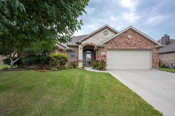 418 Mitchell Boulevard, Weatherford, TX 76087