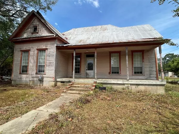 409 College Street, Athens, LA 71003