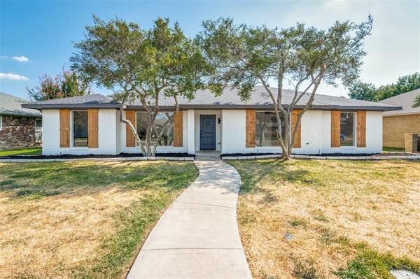 4226 Lawngate Drive, Dallas, TX 75287