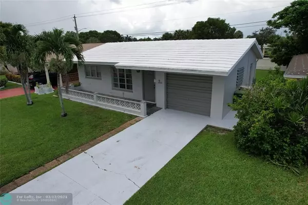 8602 NW 57th Ct, Tamarac, FL 33321