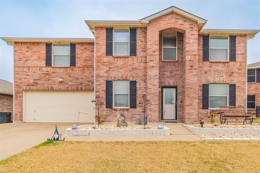 1408 Sunflower Court, Burleson, TX 76028