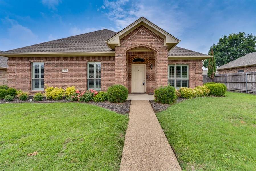 215 Indigo Way, Waxahachie, TX 75165