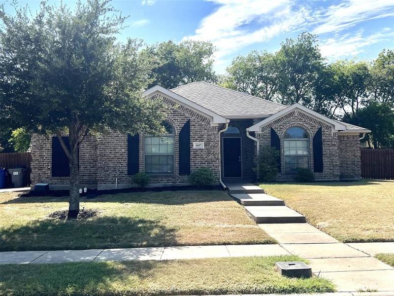 1407 Meadow Lark Lane, Glenn Heights, TX 75154