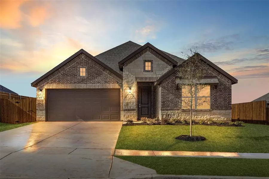 233 Rosemary Drive, Azle, TX 76020