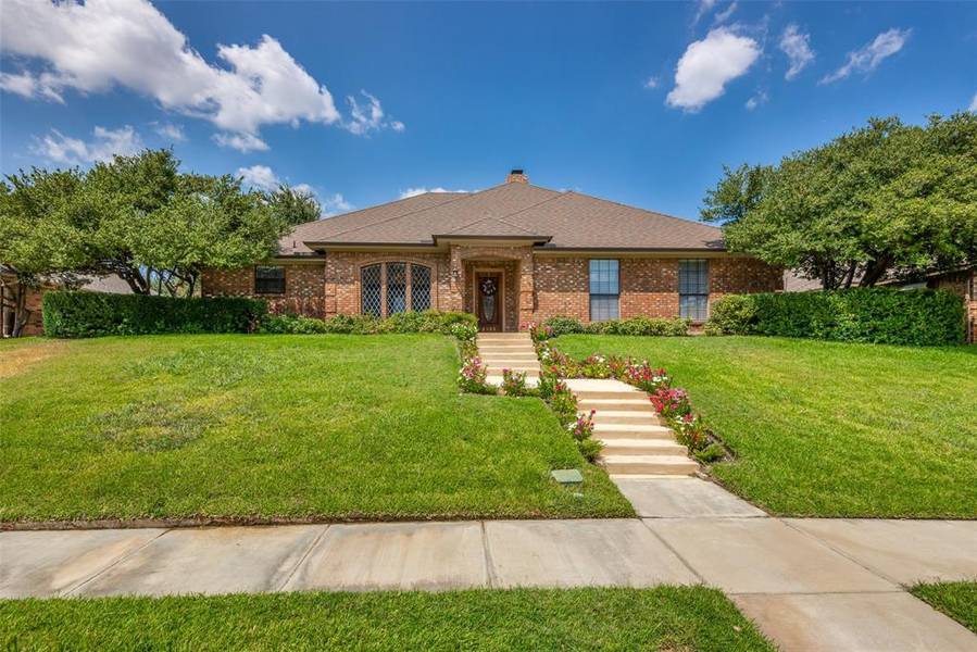 2135 Springwood, Carrollton, TX 75006