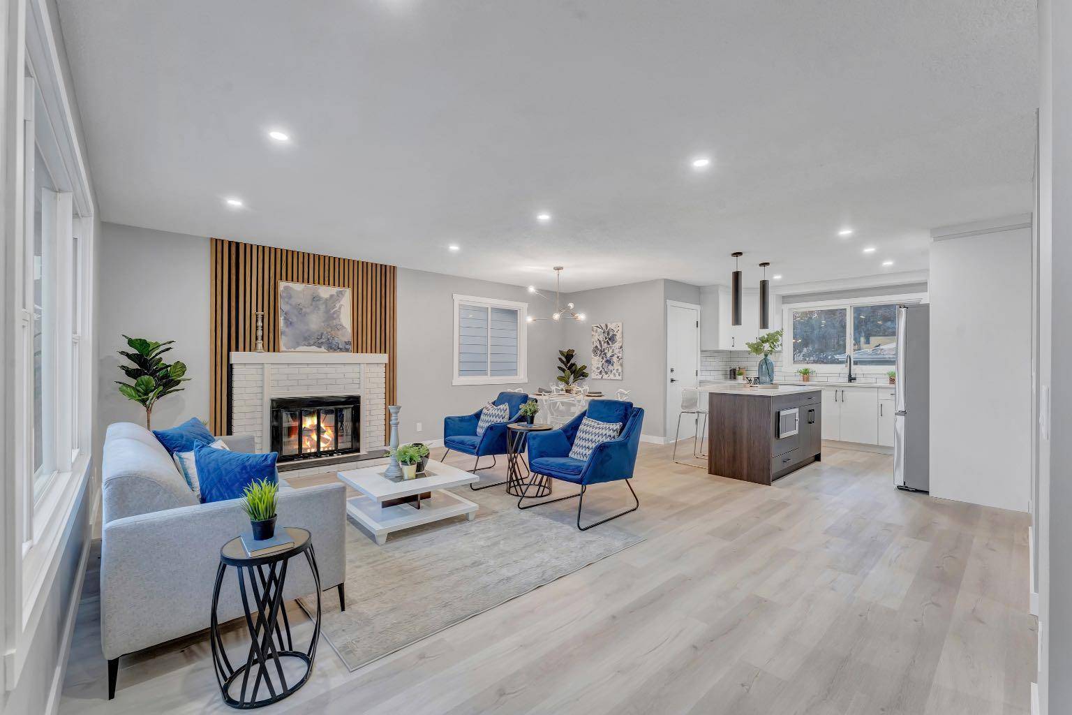 Calgary, AB T1Y 1B6,2301 50 ST NE