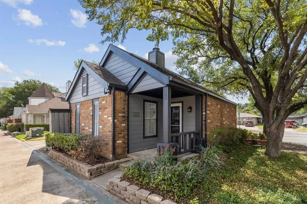 Dallas, TX 75229,3135 Royal Lane