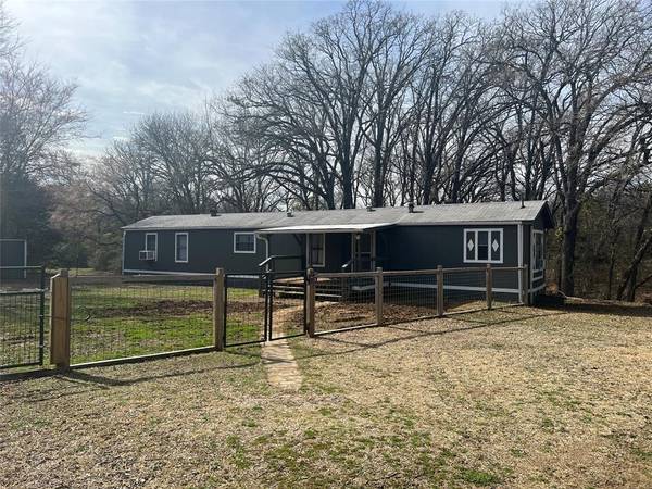 48 Riner Road, Pottsboro, TX 75076