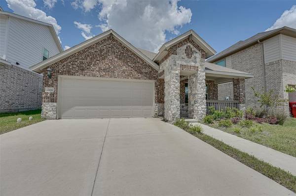 2416 Rocky Mountain Drive, Royse City, TX 75189