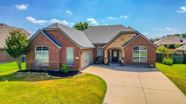 2233 Taylor Drive, Weatherford, TX 76087