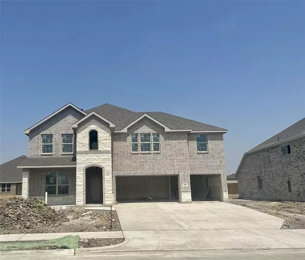 707 Matador Lane, Arlington, TX 76002