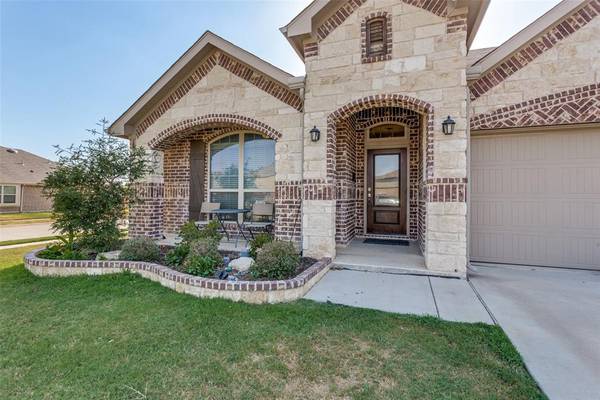 14801 San Madrid Trail, Fort Worth, TX 76052