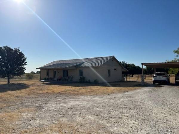 4156 County Road 3208, Hico, TX 76457