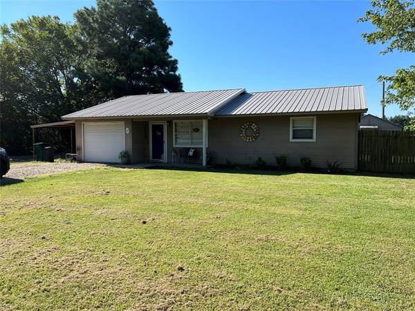 11 Private Road 33081 Road, Sumner, TX 75486