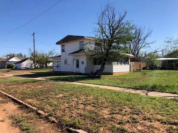 Rotan, TX 79546,404 N Mckinley Avenue