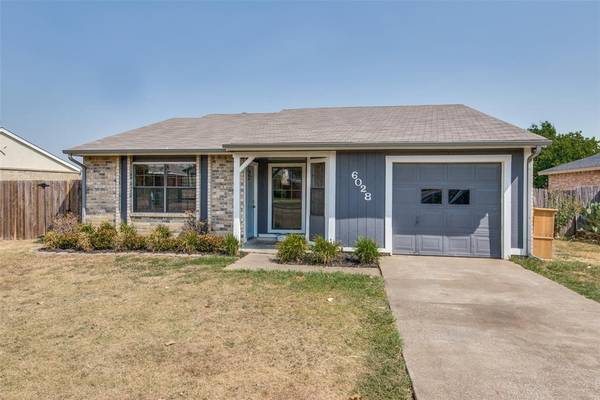 6028 Dunn Drive, The Colony, TX 75056