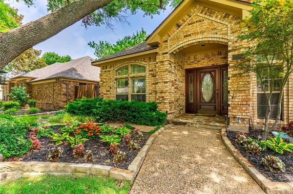 3309 Oak Trail Drive, Rowlett, TX 75088