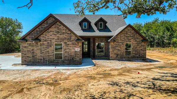 1009 Churchill Lane, Millsap, TX 76066