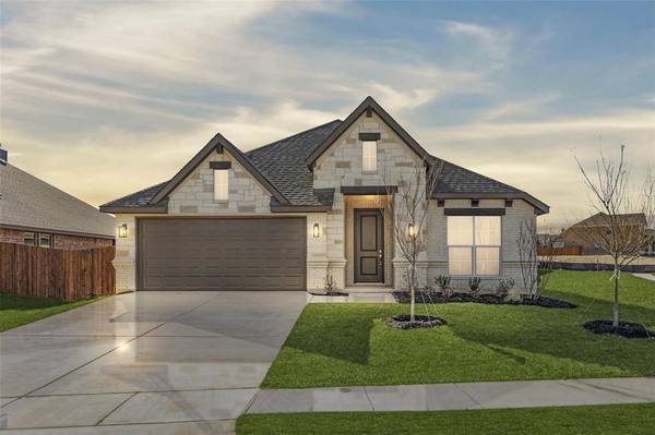 1133 Deer Ridge Drive, Crowley, TX 76036