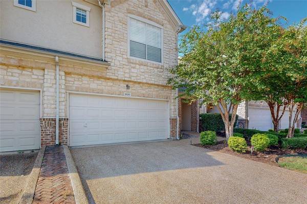 2520 Corbeau Drive, Irving, TX 75038