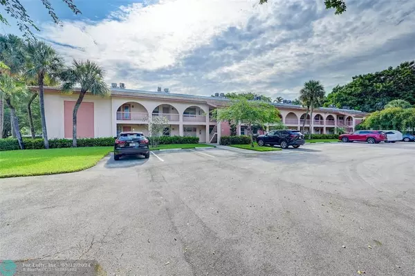 1212 Bahama Bnd  #B1, Coconut Creek, FL 33066