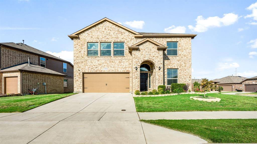 15733 Prairie Grass Lane, Fort Worth, TX 76177