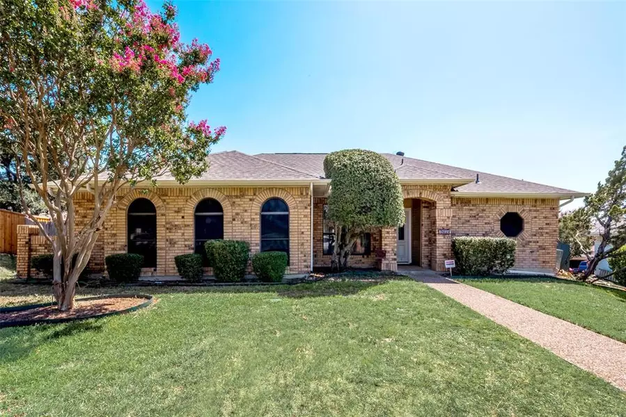 2804 Gainesborough Drive, Dallas, TX 75287