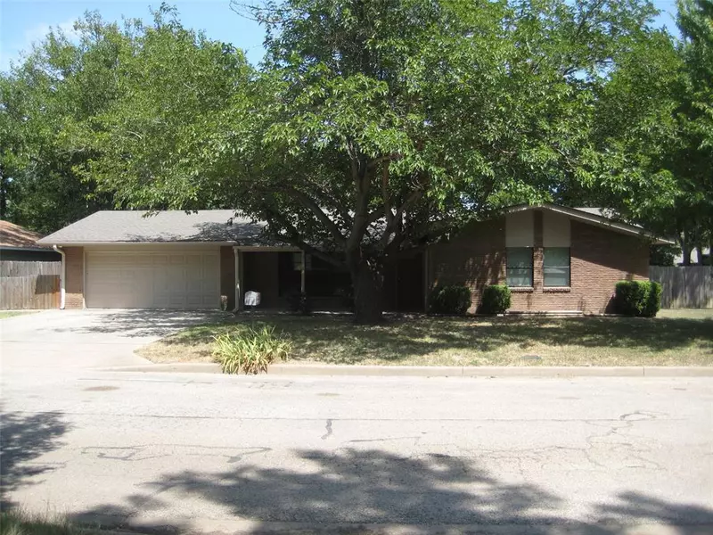 102 9th Street, Sanger, TX 76266