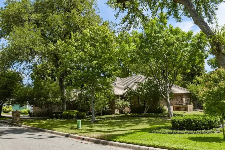 5105 Sealands Lane, Fort Worth, TX 76116