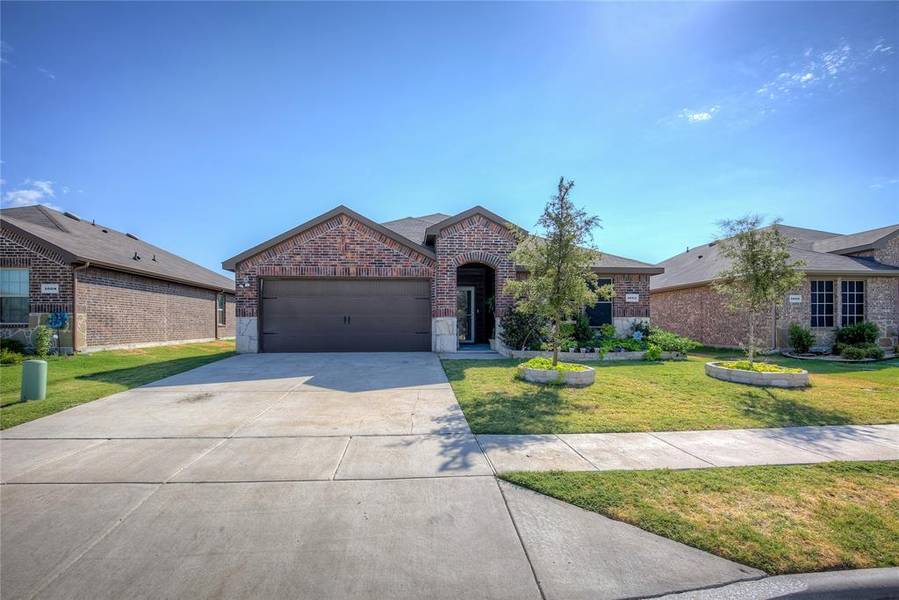 1004 Basswood Lane, Royse City, TX 75189